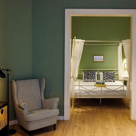 Apartment #cozy Nest With Balcony *