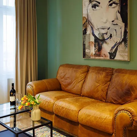 Apartment #cozy Nest With Balcony *