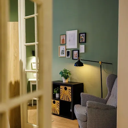 Apartment #cozy Nest With Balcony Timişoara