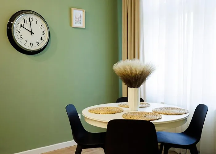 #cozy Nest With Balcony Appartamento